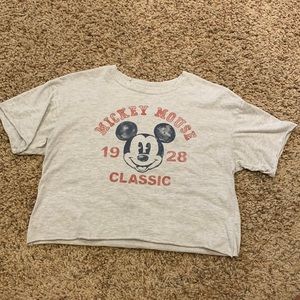 Disney mickey mouse t-shirt